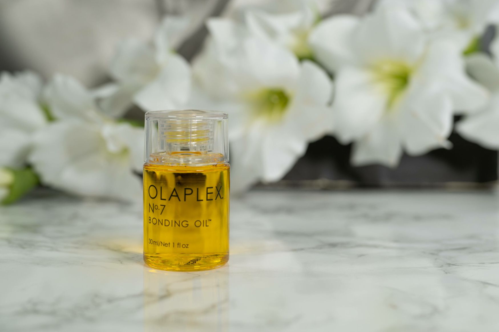 how to use the olaplex bonding oil