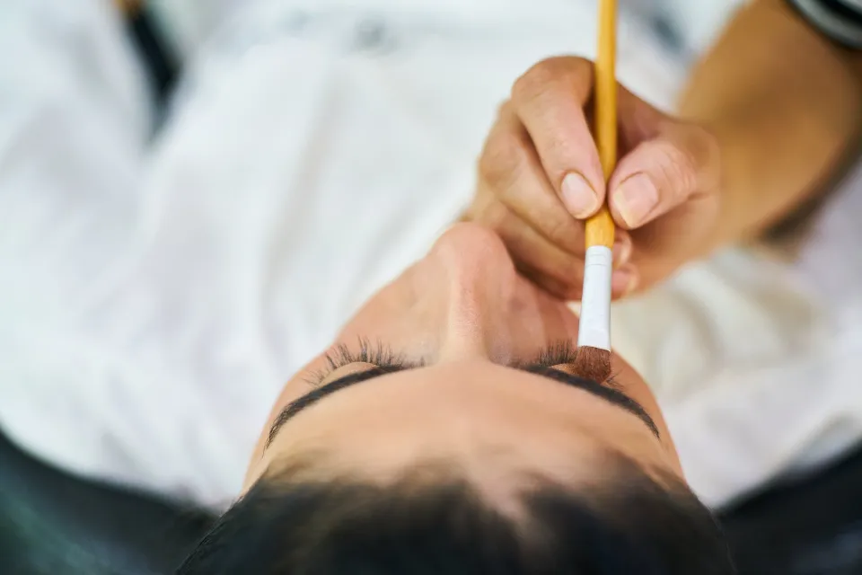 How Long Does It Take for Eyebrows to Grow Back? Pro Explained