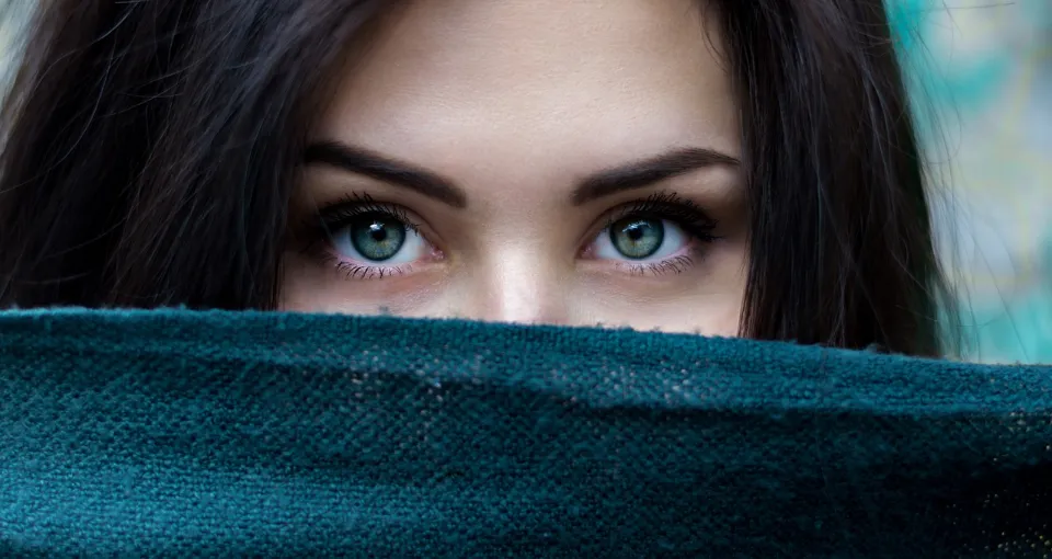 How to Darken Eyebrows? 7 Effective Ways